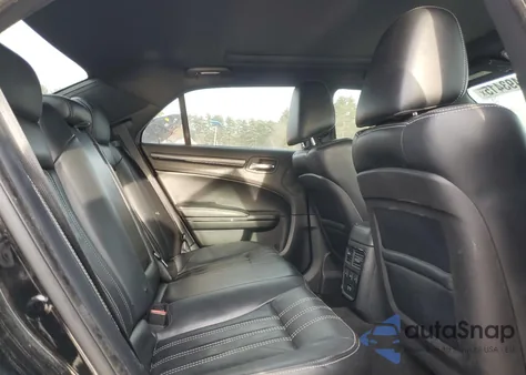 2015 Chrysler 300 S from USA, damaged, VIN 2C3CCABT1FH793447